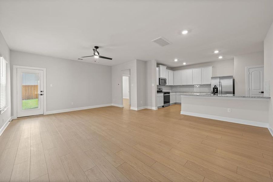Spacious, unfurnished interior of a new home in Princeton Heights, Princeton (Image 4). Spacious, unfurnished interior of a new home in Princeton Heights, Princeton (Image 4).