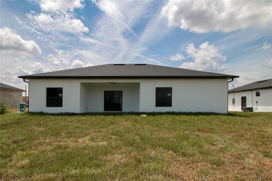 Exterior details and patio area of a home in , Lehigh Acres (Image 17).