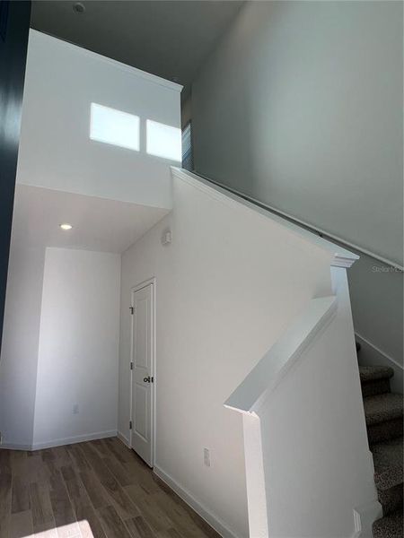 Spacious, unfurnished interior of a new home in Hills of Minneola, Minneola (Image 10).