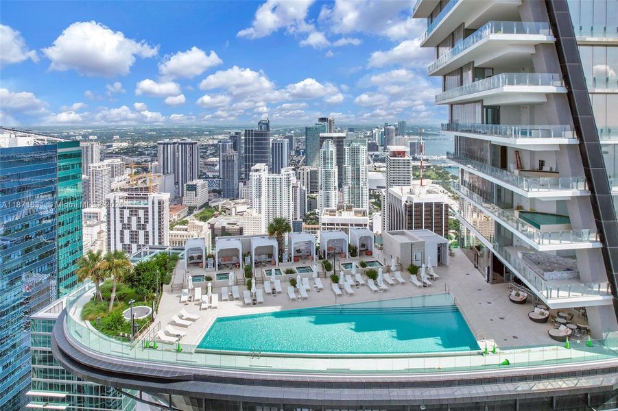 Image 21 of a home in .