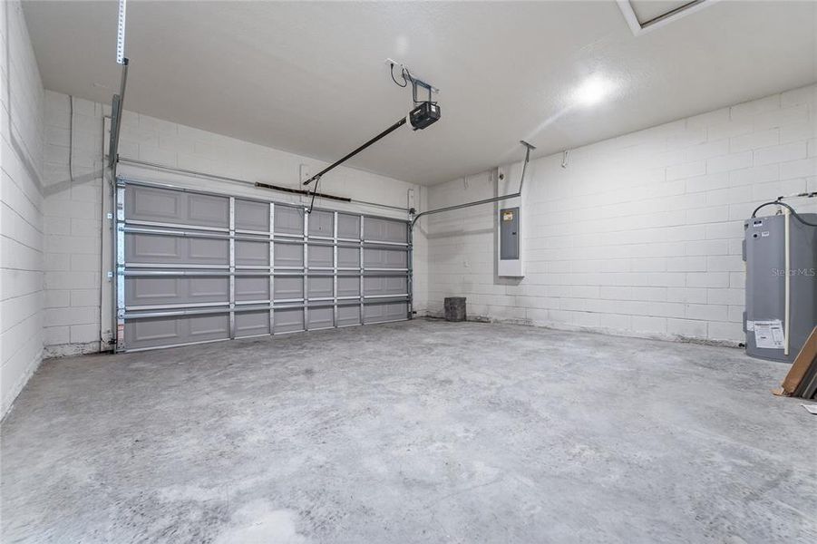 Spacious, unfurnished interior of a new home in , Ocala (Image 33). Spacious, unfurnished interior of a new home in , Ocala (Image 33).