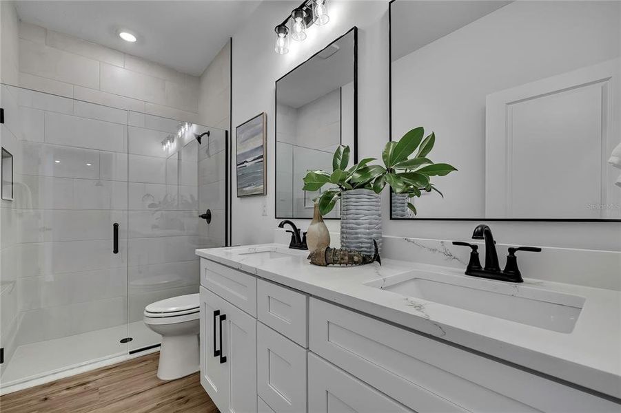 Furnished interior view inside a new home in , Spring Hill (Image 12).