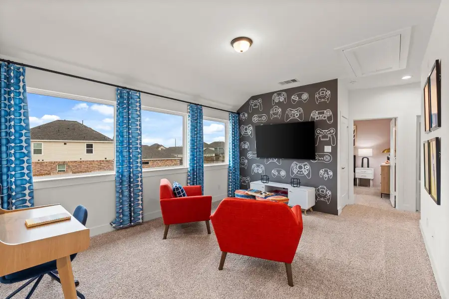 **Photos are representative - not of actual home** **Photos are representative - not of actual home**