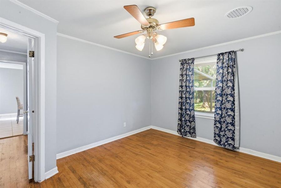 Spacious, unfurnished interior of a new home in , Weatherford (Image 11).