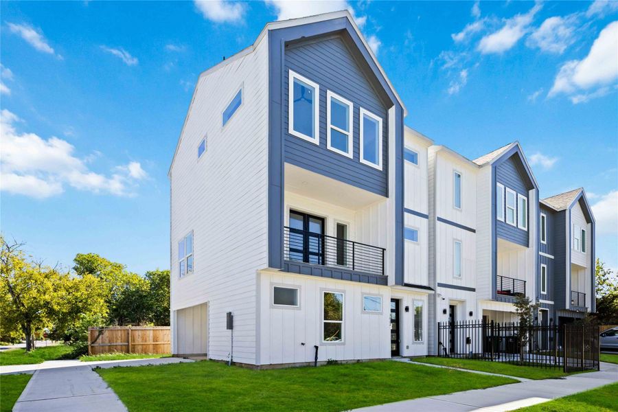 Image 19 of a home in . Image 19 of a home in .