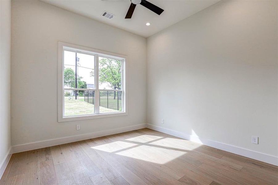 Spacious, unfurnished interior of a new home in , Keller (Image 23).
