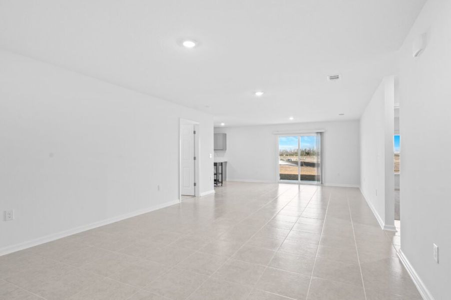Spacious, unfurnished interior of a new home in Salt Creek At Mexico Beach, Mexico Beach (Image 18).