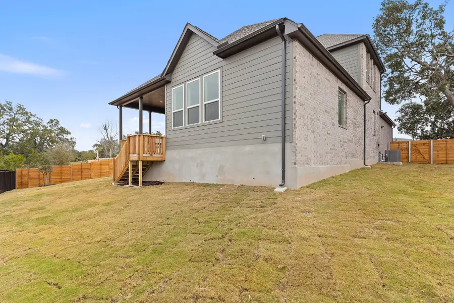 Representative exterior details of a home built from the Waterville by Ashton Woods in The Trails at Carmel, Pflugerville (Image 4).