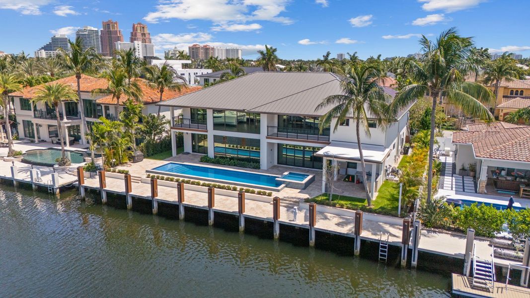36-web-or-mls-2839 NE 26th Pl Fort Laude
