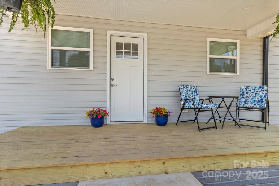 Exterior details and patio area of a home in , Stanley (Image 27).