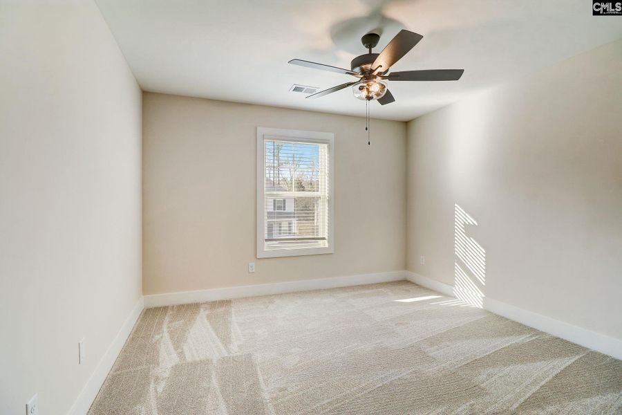 Spacious, unfurnished interior of a new home in Raglins Creek, Lugoff (Image 21). Spacious, unfurnished interior of a new home in Raglins Creek, Lugoff (Image 21).