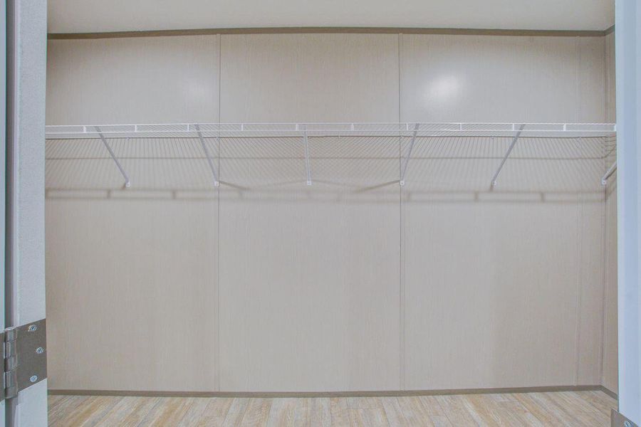 Spacious, unfurnished interior of a new home in , Walterboro (Image 32).