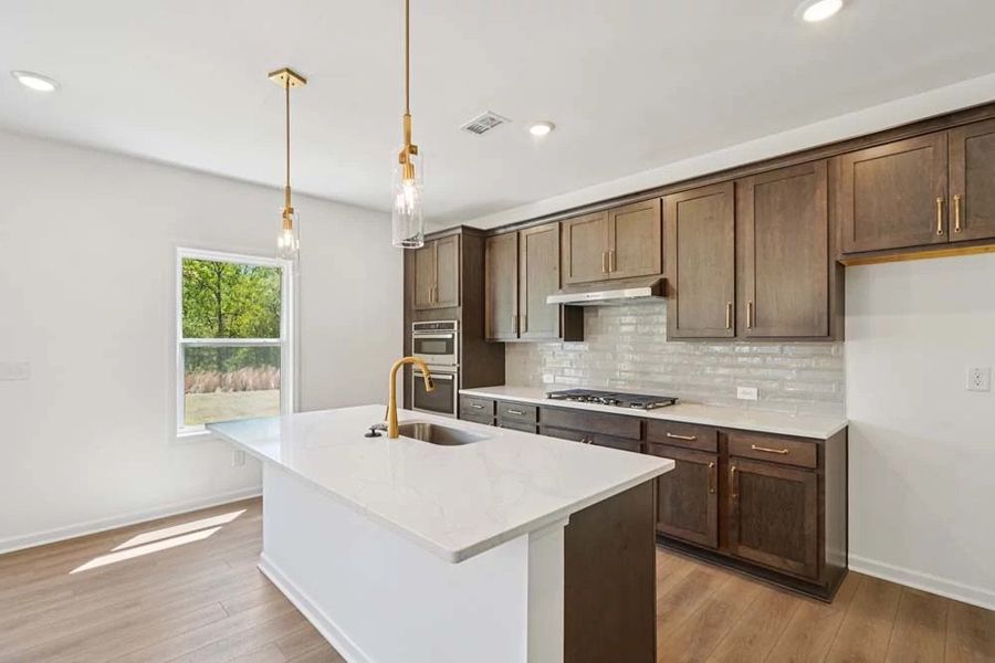 Kitchen featuring Oxford Collection Finishes