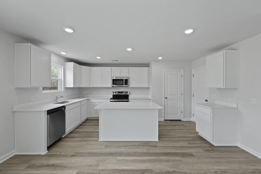 Furnished interior view inside a new home in , Ladson (Image 19). Furnished interior view inside a new home in , Ladson (Image 19).