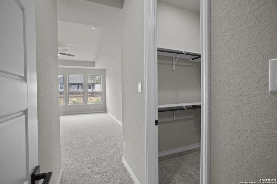 Image 25 of a home in Potranco Oaks.