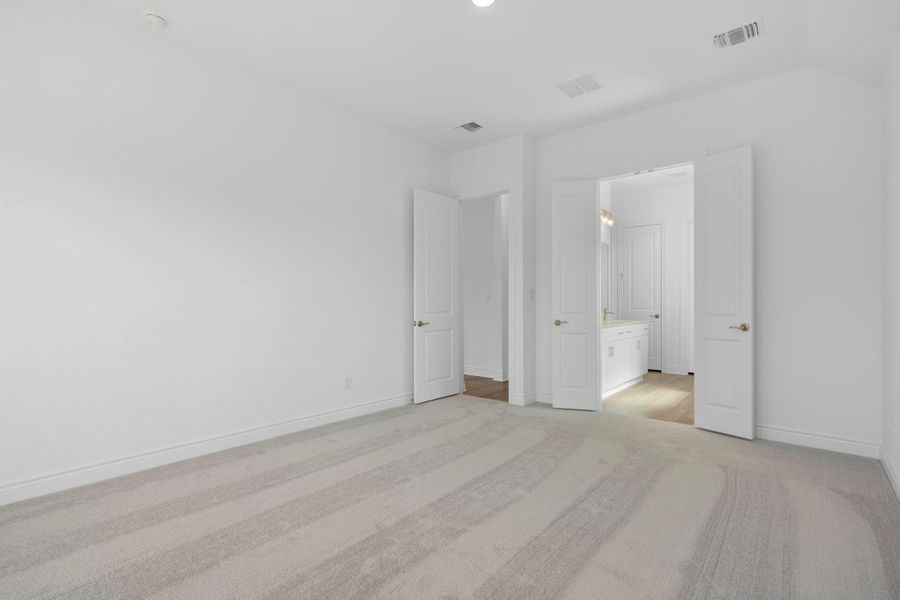 Spacious, unfurnished interior of a new home in Katy Court, Katy (Image 16). Spacious, unfurnished interior of a new home in Katy Court, Katy (Image 16).