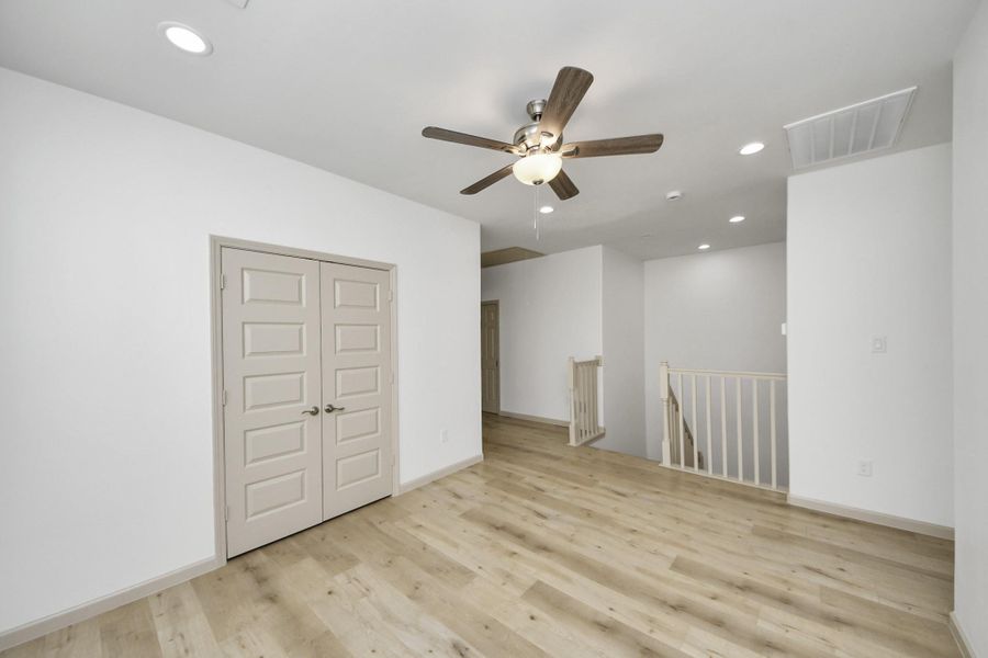 Image 35 of a home in .