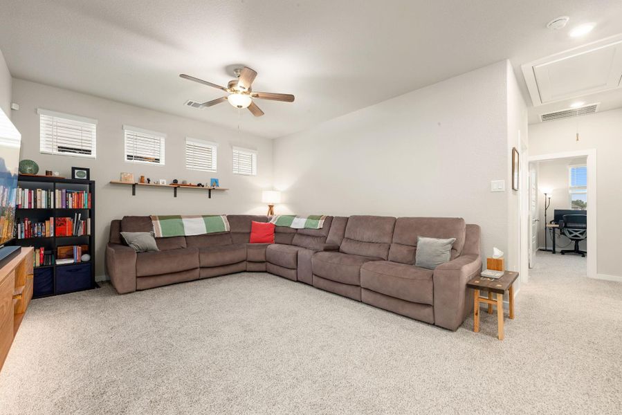 Furnished interior view inside a new home in Dunvale Village - Townhome Collection, Houston (Image 17). Furnished interior view inside a new home in Dunvale Village - Townhome Collection, Houston (Image 17).