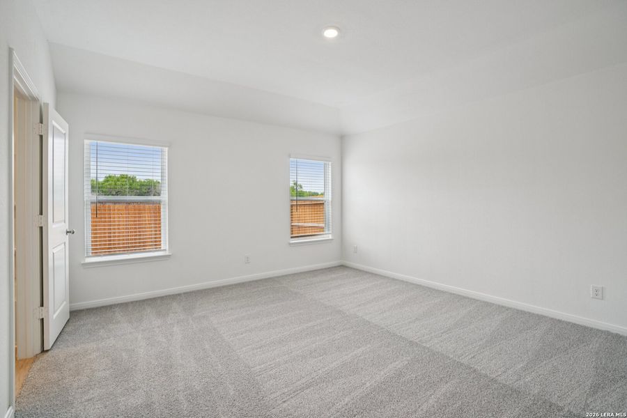 Spacious, unfurnished interior of a new home in Preserve at Medina, Von Ormy (Image 28). Spacious, unfurnished interior of a new home in Preserve at Medina, Von Ormy (Image 28).