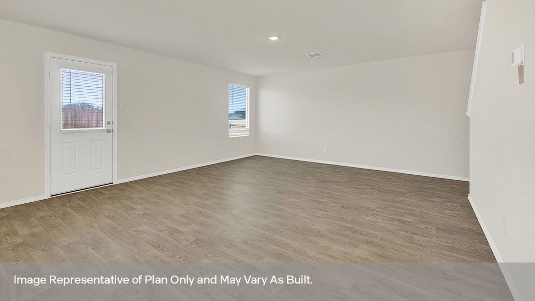 Representative unfurnished interior of a home built from the The Franklin by D.R. Horton in Lantana, Lockhart (Image 18).