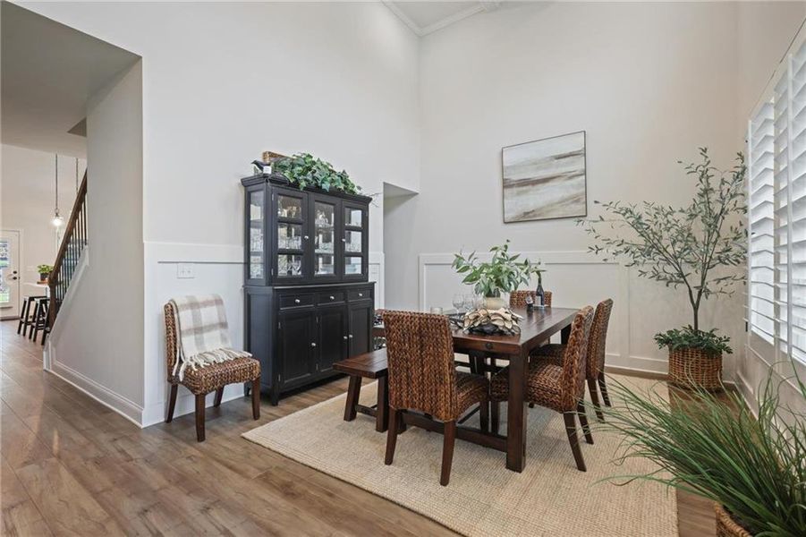 Furnished interior view inside a new home in , Dallas (Image 24).