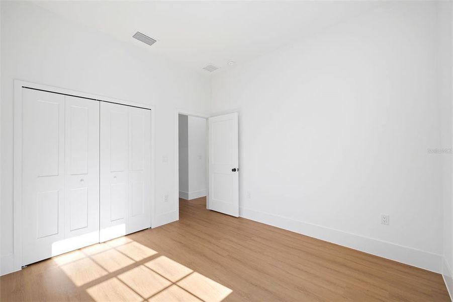 Spacious, unfurnished interior of a new home in , Dunnellon (Image 33). Spacious, unfurnished interior of a new home in , Dunnellon (Image 33).