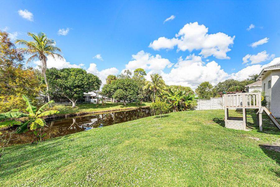 033-2366SouthwestBlaineTerrace-PortStLuc