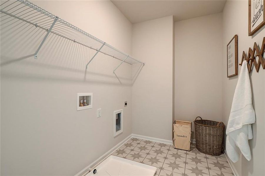 Spacious, unfurnished interior of a new home in Summerlin, Winder (Image 21). Spacious, unfurnished interior of a new home in Summerlin, Winder (Image 21).