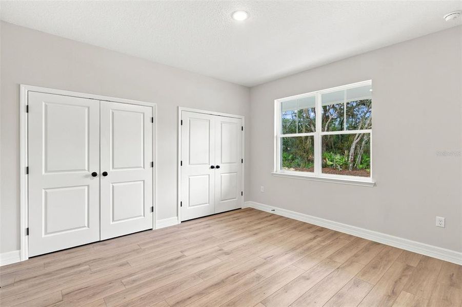 Spacious, unfurnished interior of a new home in , Eustis (Image 25).