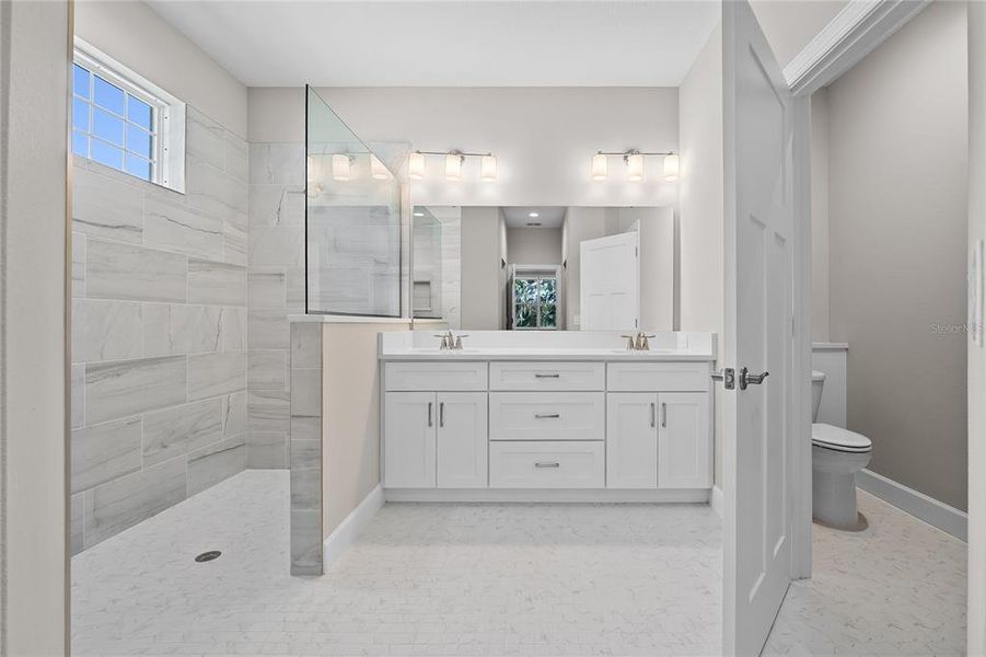 Furnished interior view inside a new home in , Mulberry (Image 6).