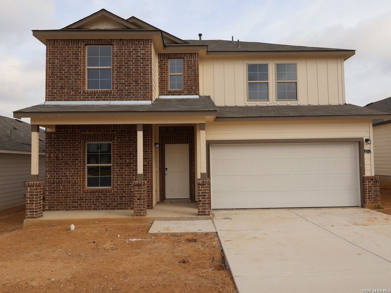 Image 38 of a home in Agave.