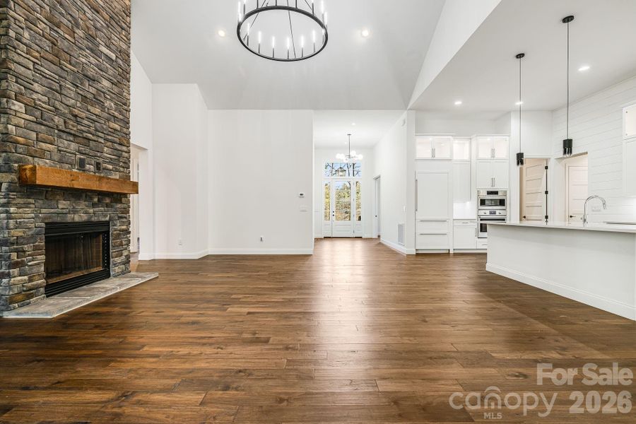 Spacious, unfurnished interior of a new home in , Sapphire (Image 31).