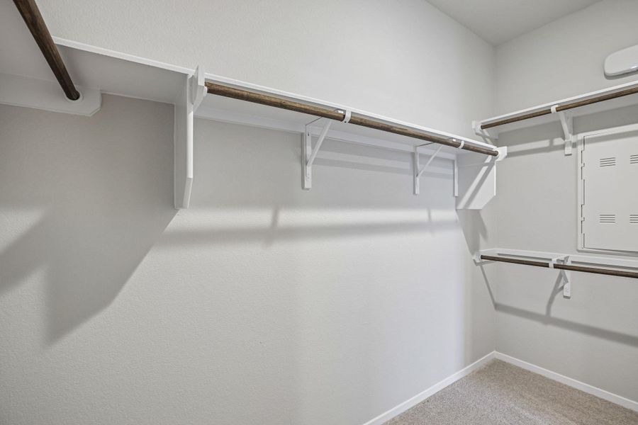 Spacious, unfurnished interior of a new home in Edgebrooke, Pflugerville (Image 30).