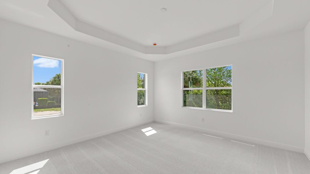 Spacious, unfurnished interior of a new home in Verandah, Fort Myers (Image 23).