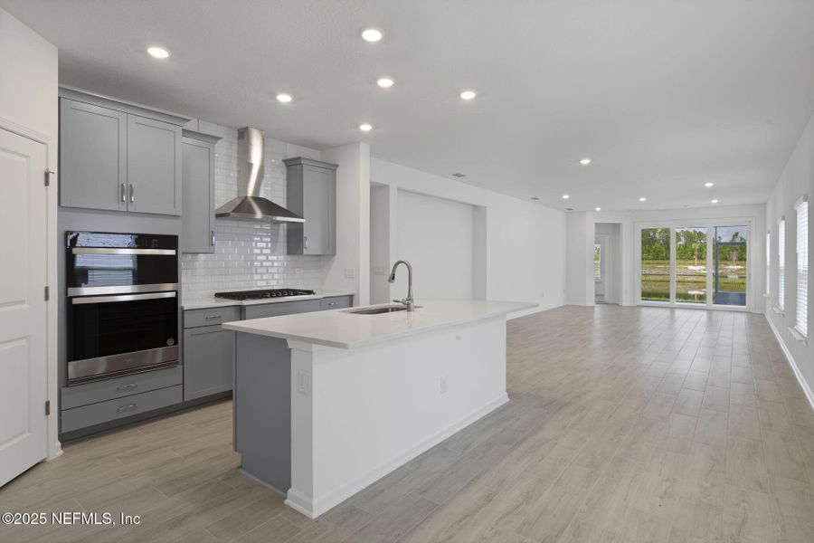 Furnished interior view inside a new home in Beacon Lake, St. Augustine (Image 5).