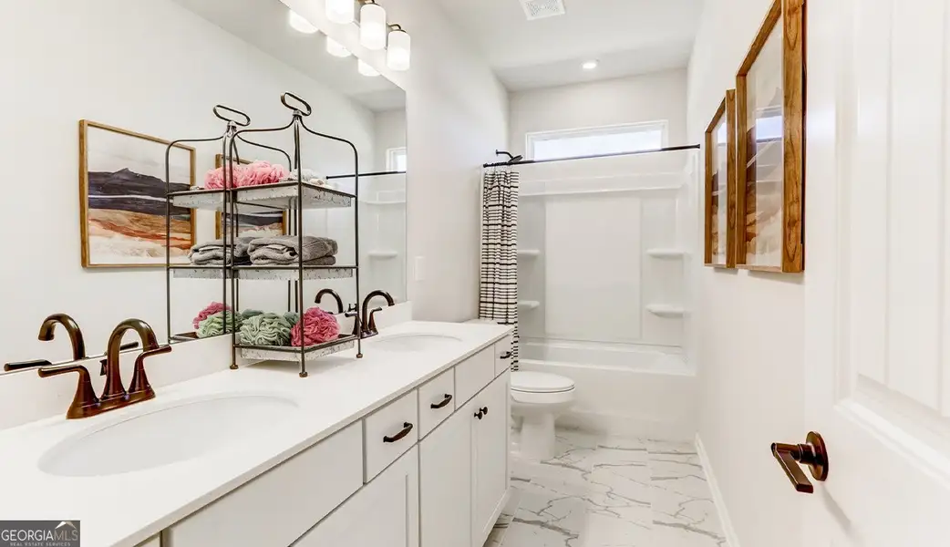 Image 19 of a home in Bryson Farms. Image 19 of a home in Bryson Farms.