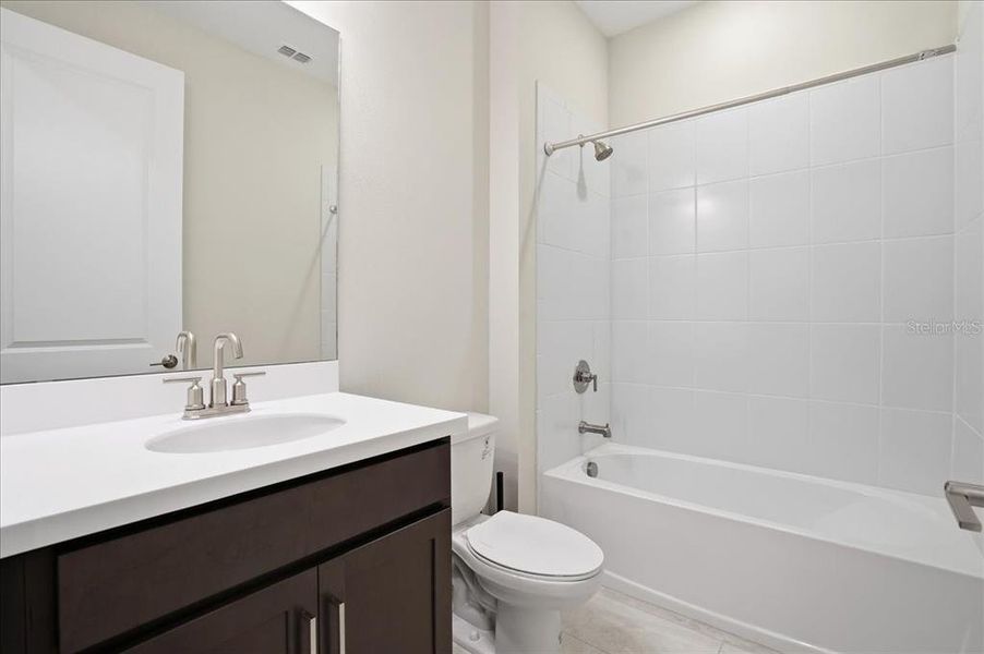 Furnished interior view inside a new home in , Palmetto (Image 17).