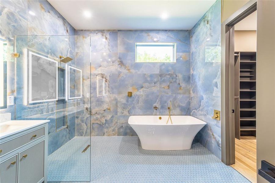 Furnished interior view inside a new home in , Dallas (Image 13). Furnished interior view inside a new home in , Dallas (Image 13).