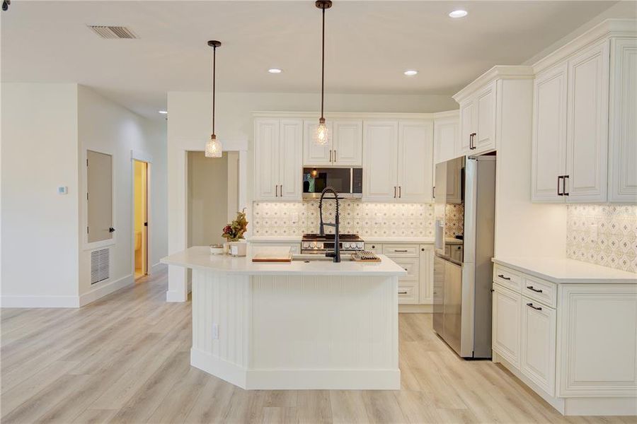 Furnished interior view inside a new home in , Mount Dora (Image 9). Furnished interior view inside a new home in , Mount Dora (Image 9).