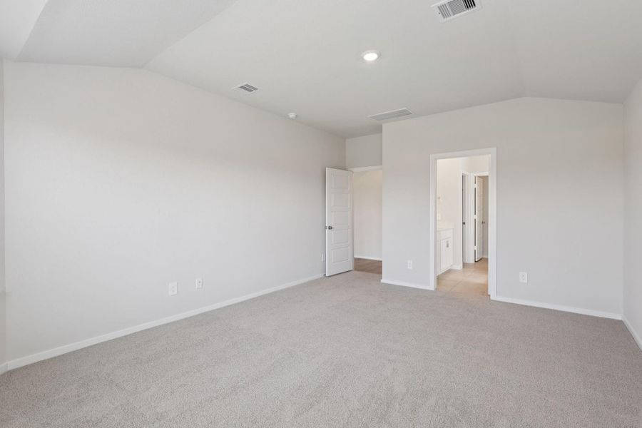 Photos are not of the actual home, but are photos of the builder home with same floorplan Photos are not of the actual home, but are photos of the builder home with same floorplan