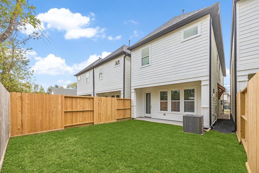 Spacious 20x20 yard offering endless possibilities. Whether you’re dreaming of a lush garden, cozy seating area, or a play space for pets and family, this versatile yard provides the perfect canvas to make it your own.