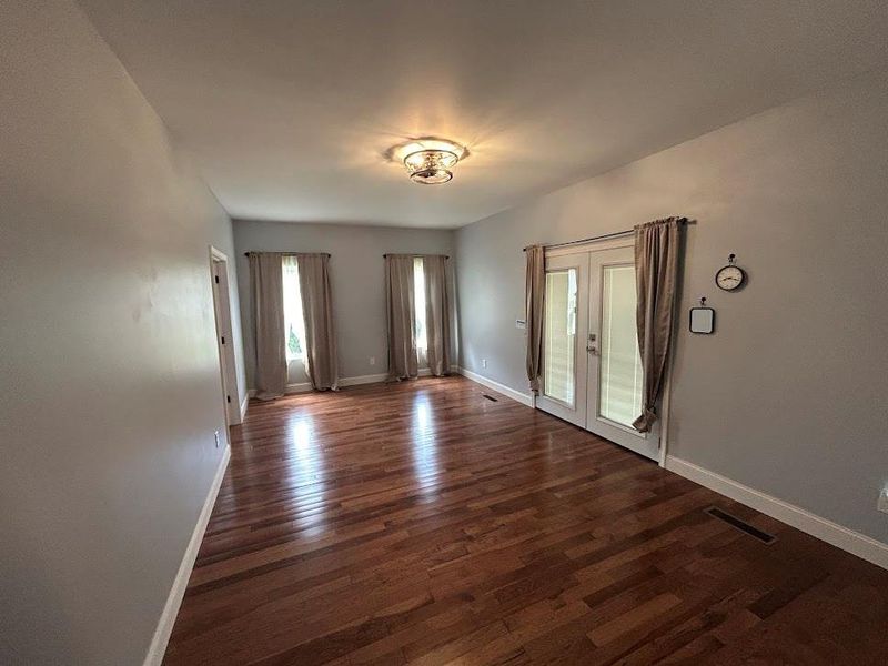 Spacious, unfurnished interior of a new home in , Bowdon (Image 28).