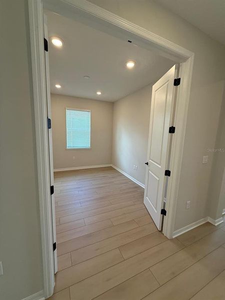 Spacious, unfurnished interior of a new home in , St. Cloud (Image 22).