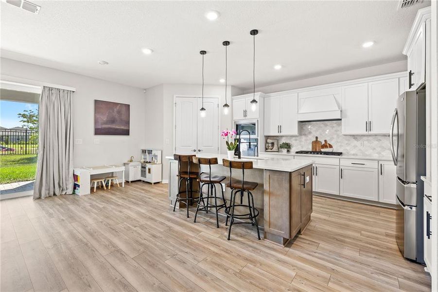 Furnished interior view inside a new home in , Mount Dora (Image 5).