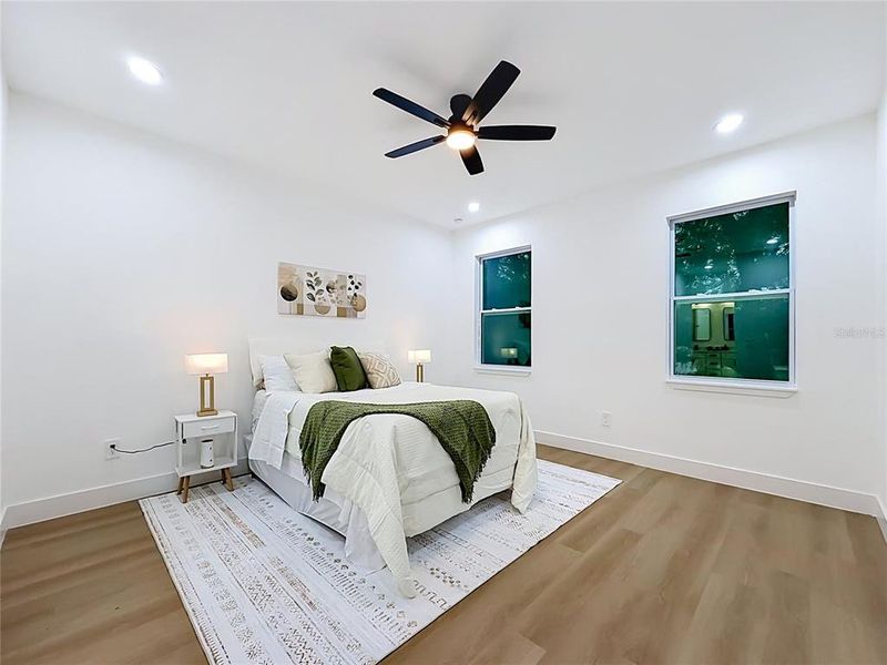 Furnished interior view inside a new home in , Orlando (Image 20).
