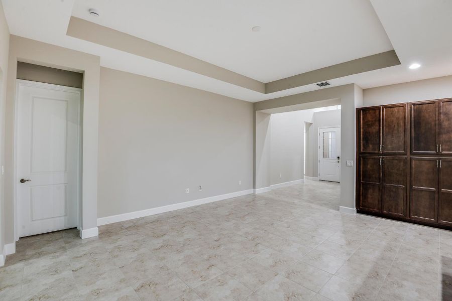 Spacious, unfurnished interior of a new home in Westlake, Westlake (Image 17). Spacious, unfurnished interior of a new home in Westlake, Westlake (Image 17).