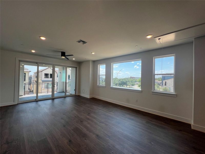Spacious, unfurnished interior of a new home in The Grove, Austin (Image 22). Spacious, unfurnished interior of a new home in The Grove, Austin (Image 22).
