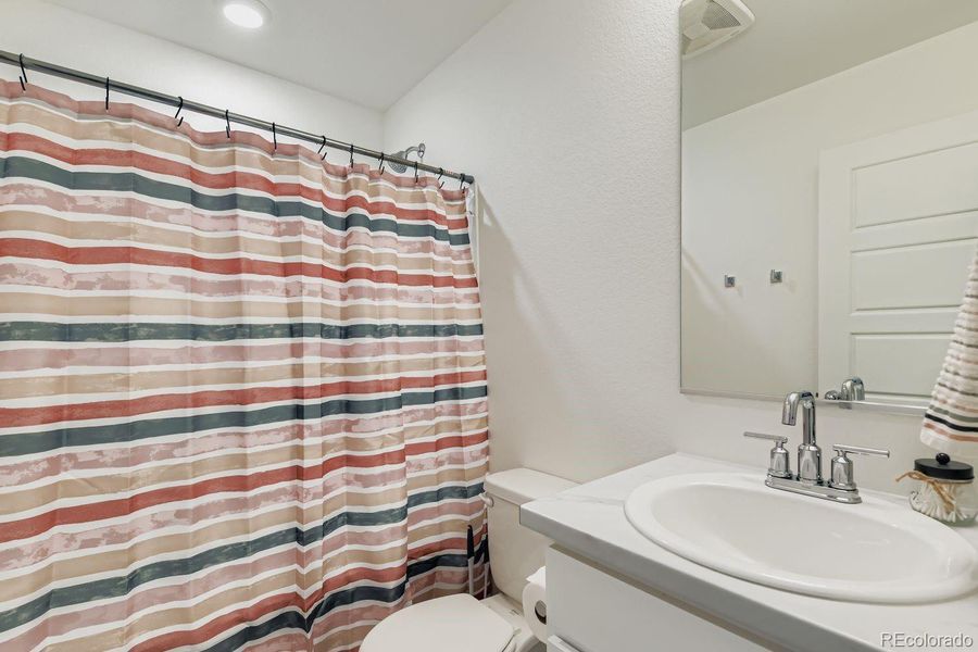 Furnished interior view inside a new home in , Fort Lupton (Image 4).