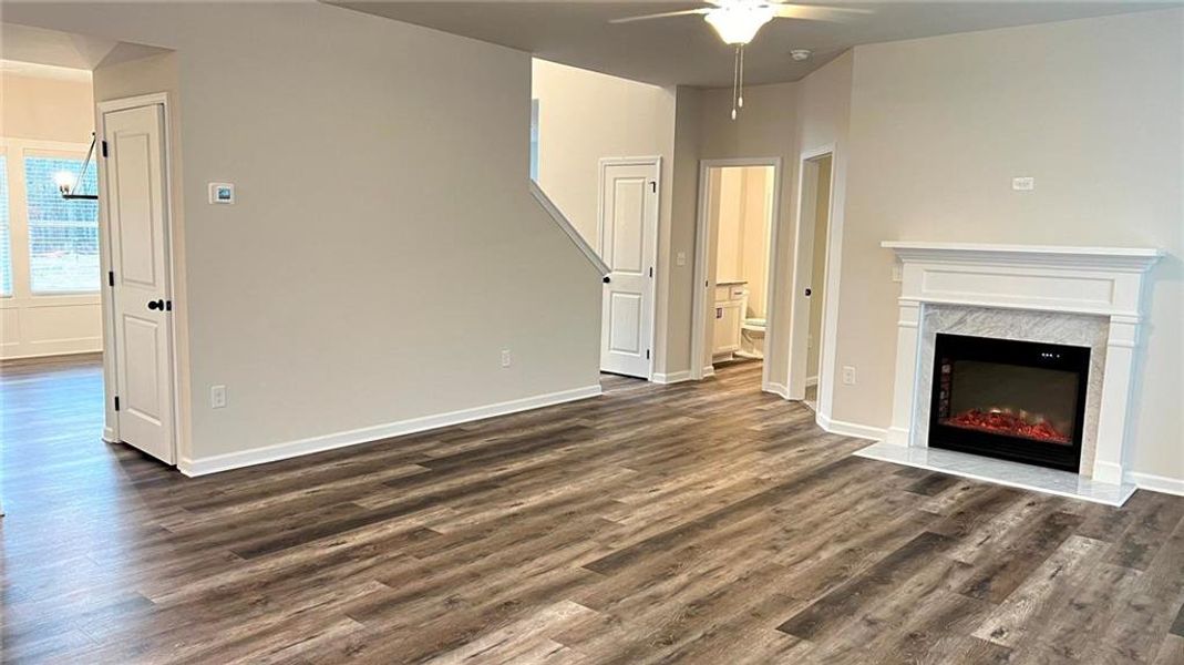 Spacious, unfurnished interior of a new home in , Braselton (Image 20).