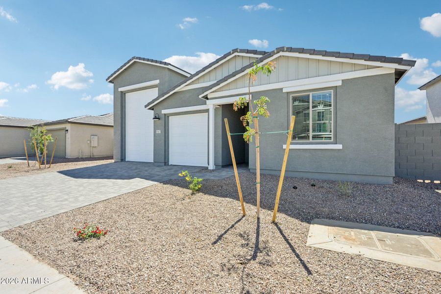 3-web-or-mls-W Brown St-S2703-003